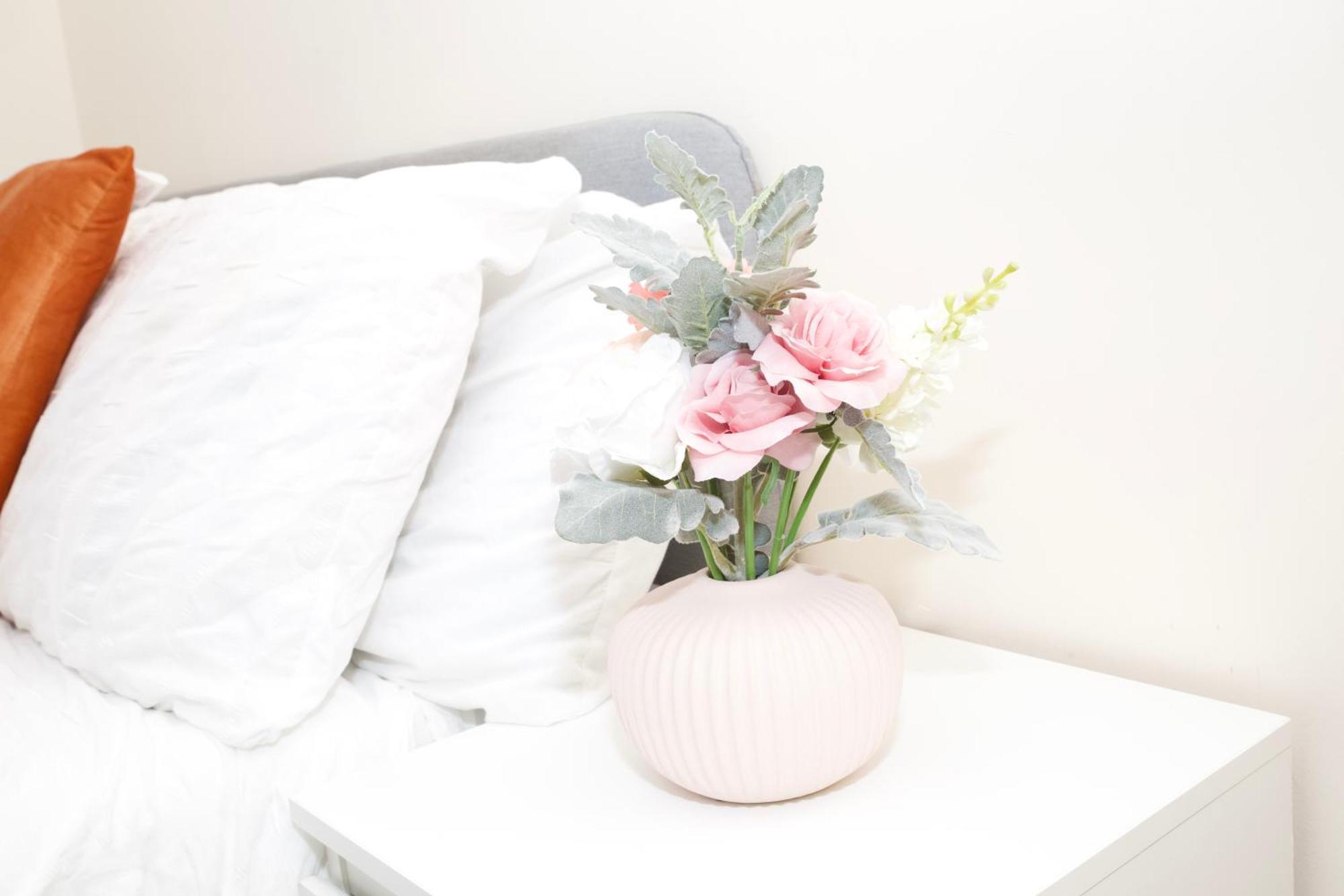 רדינג Spacious Modern 2 Bed Flat In City Centre מראה חיצוני תמונה