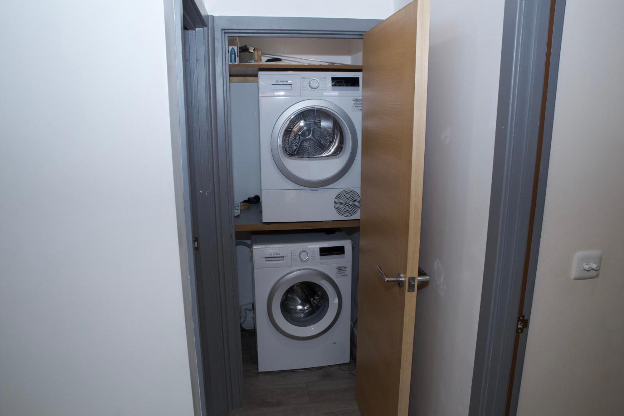 רדינג Spacious Modern 2 Bed Flat In City Centre מראה חיצוני תמונה